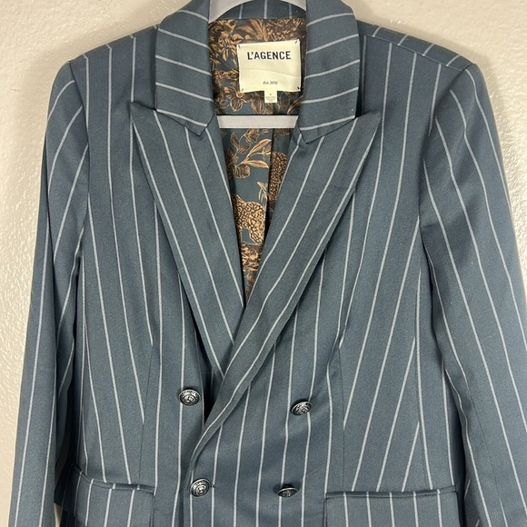 L’AGENCE Aimee Pinstripe Blazer - Picture 6 of 8